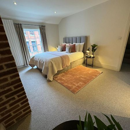 Osbourne House Pink 2 Bed, 2 And Half Bath Apartment Birmingham Ngoại thất bức ảnh