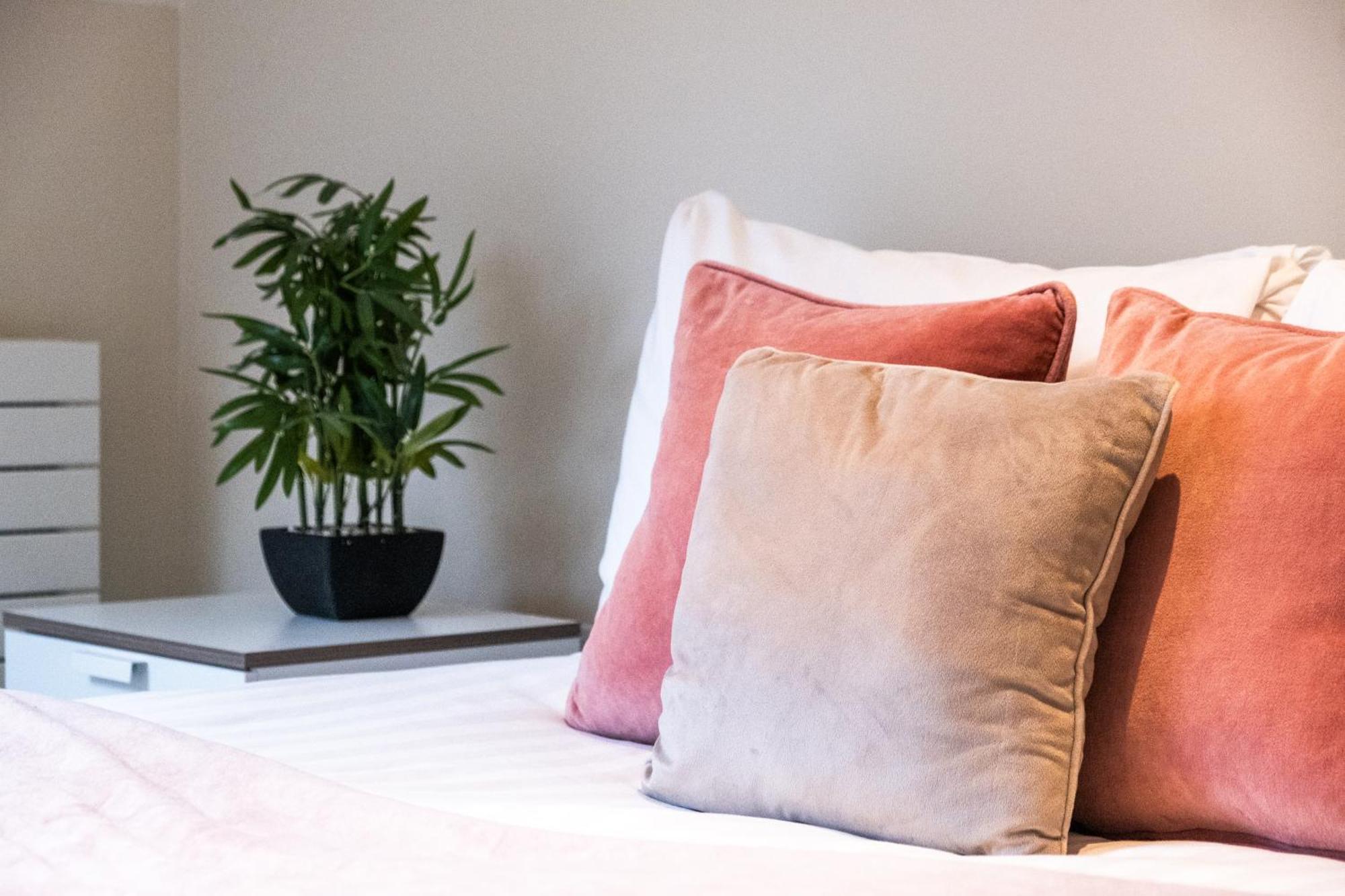 Osbourne House Pink 2 Bed, 2 And Half Bath Apartment Birmingham Ngoại thất bức ảnh
