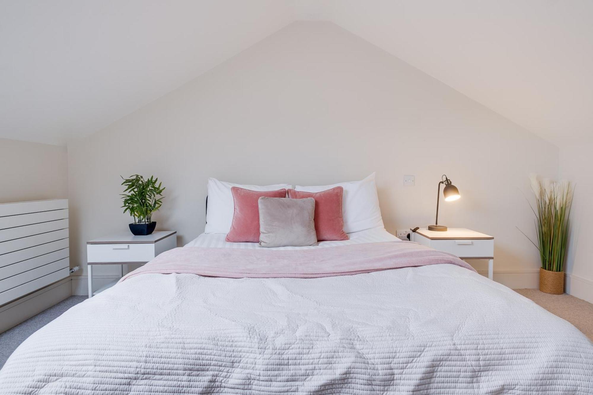 Osbourne House Pink 2 Bed, 2 And Half Bath Apartment Birmingham Ngoại thất bức ảnh