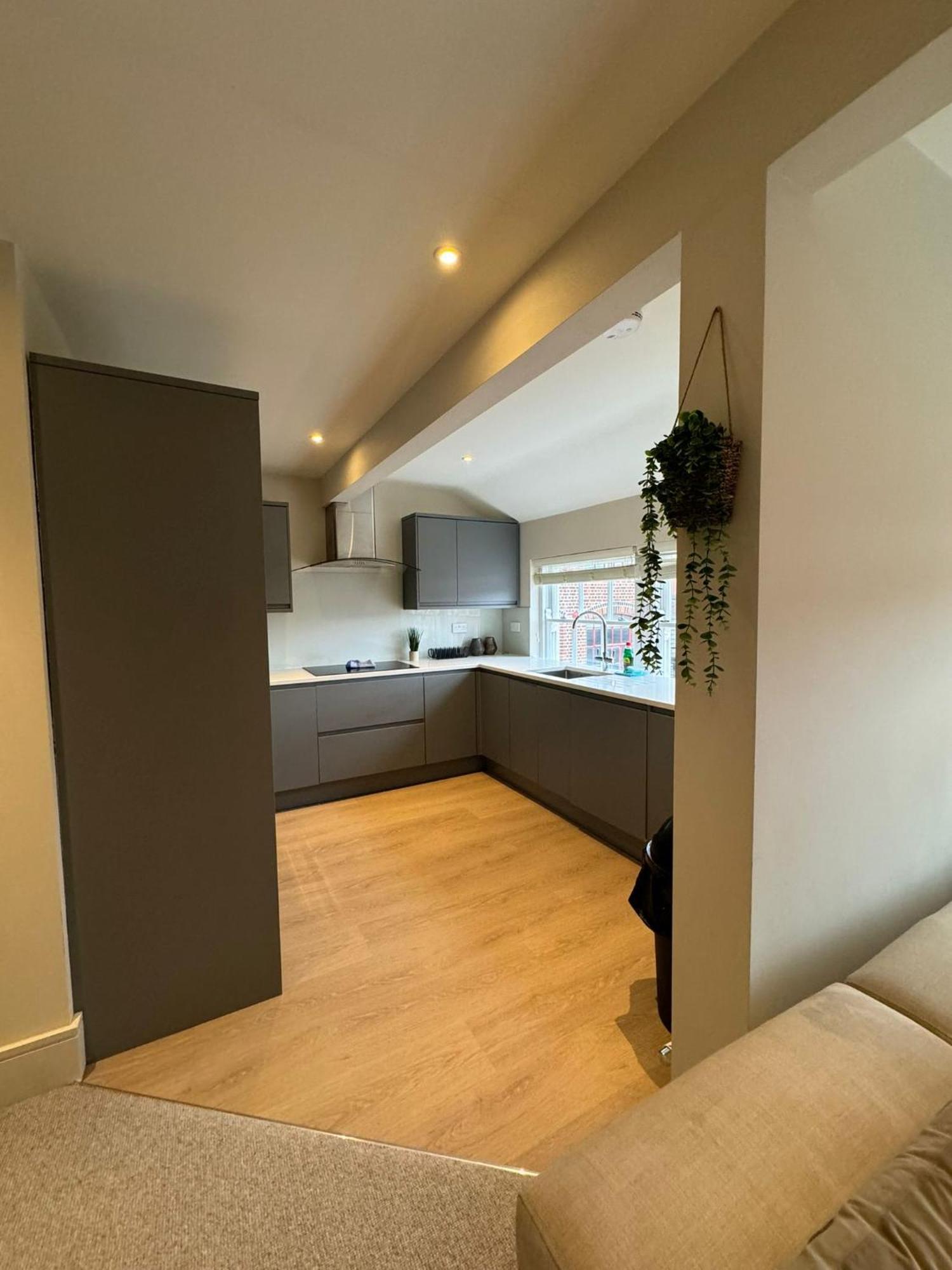 Osbourne House Pink 2 Bed, 2 And Half Bath Apartment Birmingham Ngoại thất bức ảnh