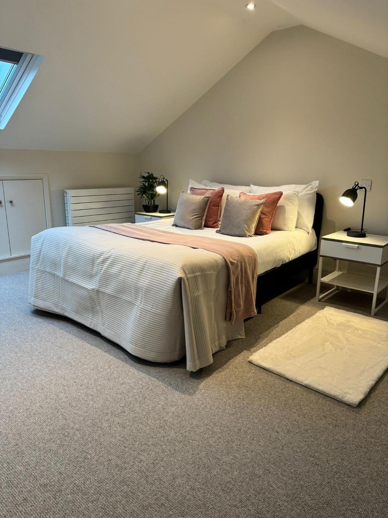 Osbourne House Pink 2 Bed, 2 And Half Bath Apartment Birmingham Ngoại thất bức ảnh